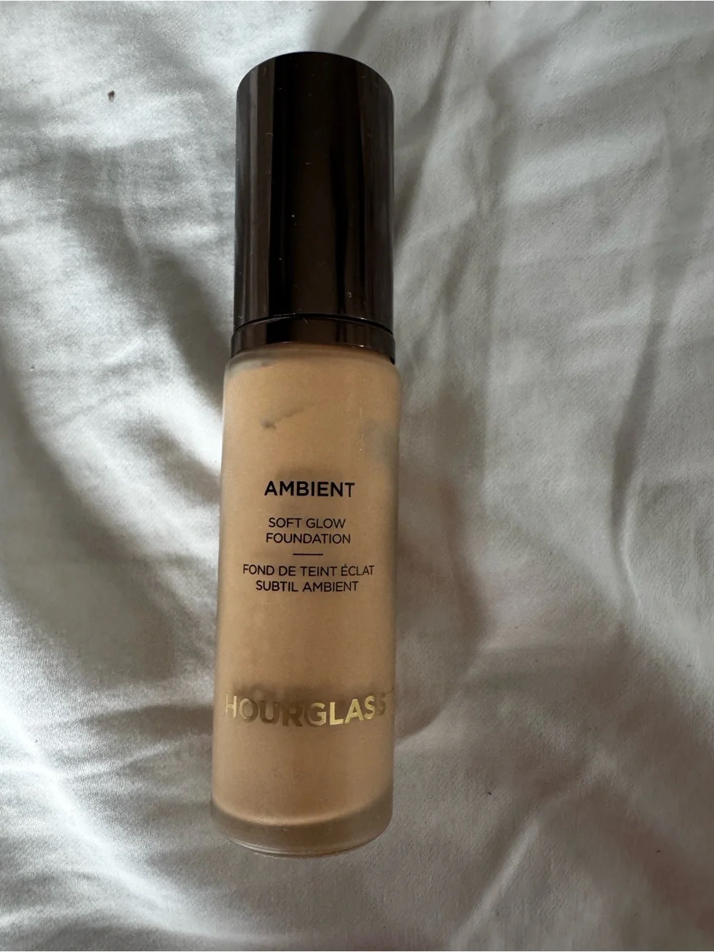 Hourglass Ambient Soft Glow Foundation - 4.5 Light with Cool Undertones